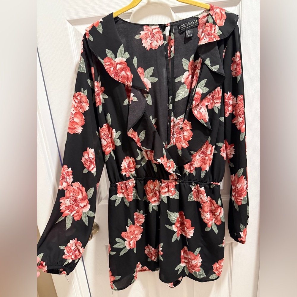 Plus-size 0x Forever21 Floral Ruffle Long Sleeve Romper